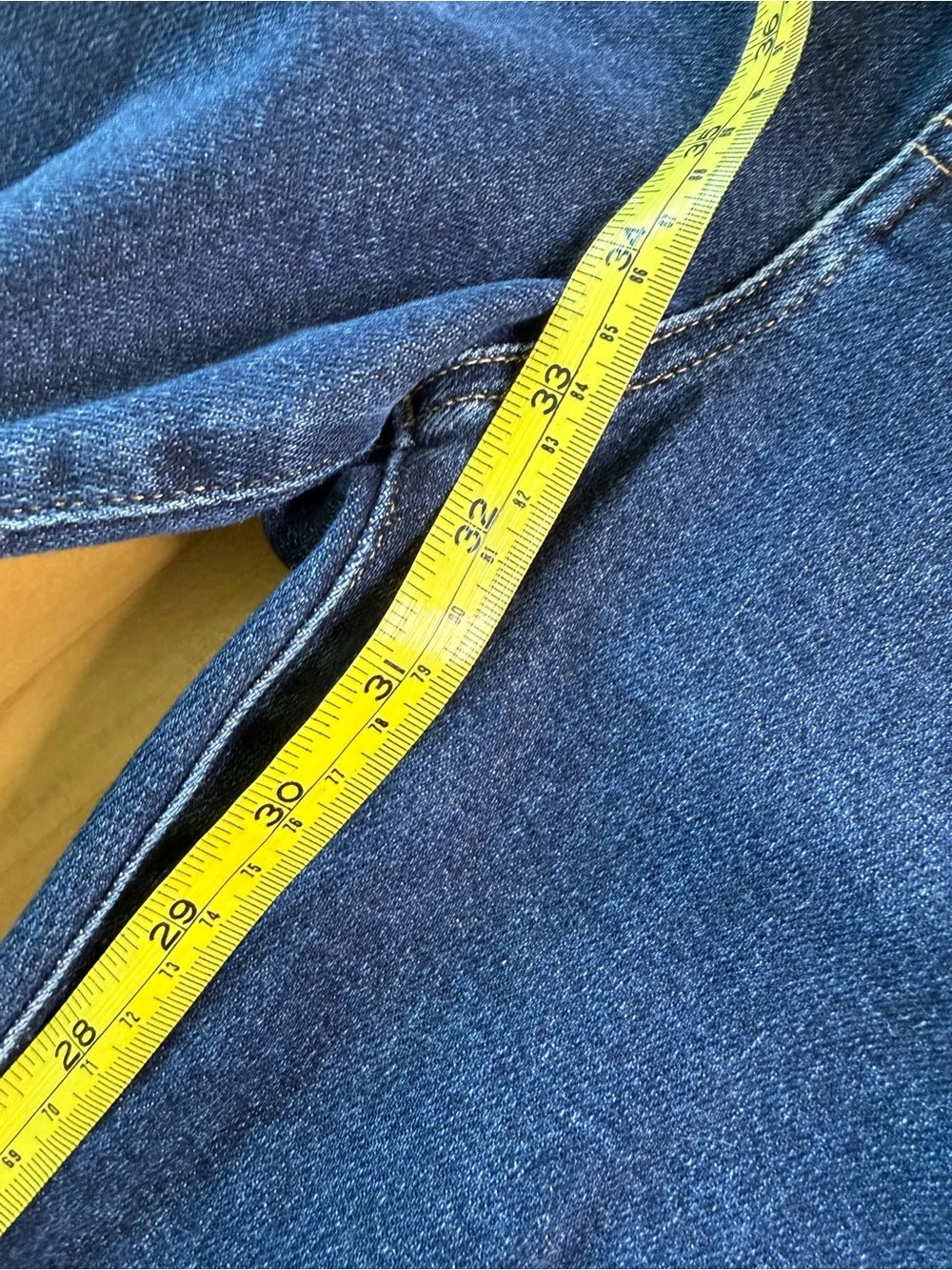 Express 70s Flare Mid Rise Hyper Sculpt Jeans 6R Dark Wash Stretch